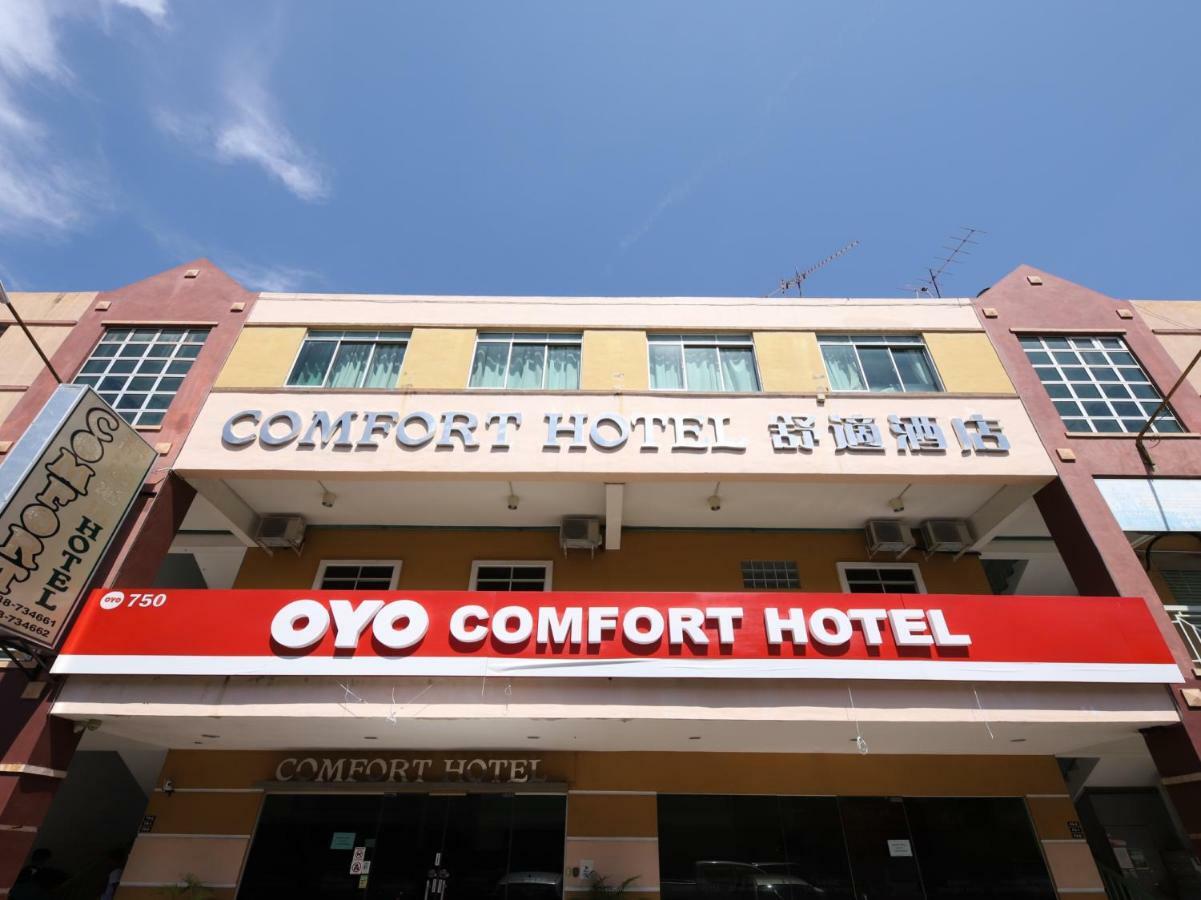 Oyo 750 Comfort Hotel Kota Kinabalu Buitenkant foto