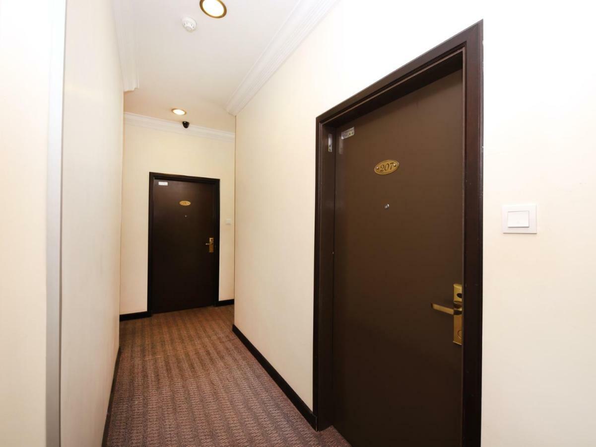 Oyo 750 Comfort Hotel Kota Kinabalu Buitenkant foto