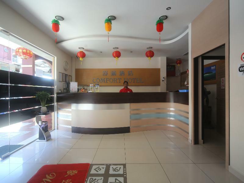 Oyo 750 Comfort Hotel Kota Kinabalu Buitenkant foto